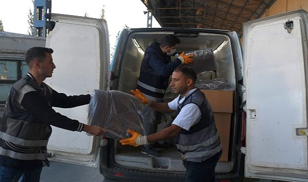 Dar gelirli ailelere İzmir Büyükşehir Belediyesi'nden kış destek paketi