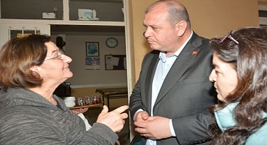 CHP’li Çiçek Ziyaretlerini Sürdürüyor