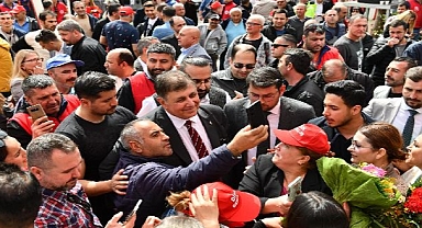 DİSK Genel-İş Sendikası, Başkan Tugay'ı desteklediğini açıkladı