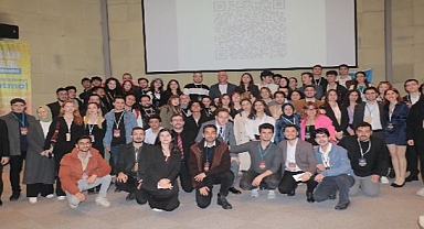 Özlale’den İzmir’e 4 gençlik merkezi sözü