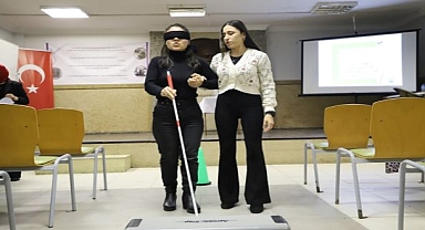 Özel Bireyler Unutulmadı
