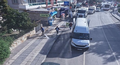 Menderes’te Caddeler Tertemiz