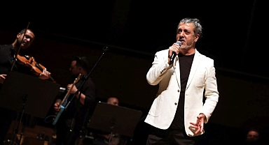 Cem Karaca unutulmaz şarkıları ve anılarıyla hatırlandı