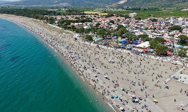 Menderes Uçurtmalarla Rengarenk