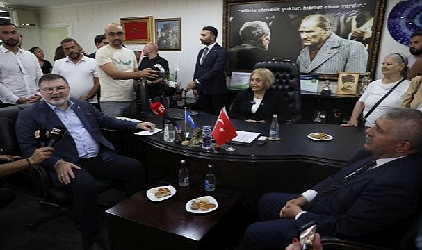 Menderes’in İlk Kadın Başkanı Koltuğa Oturdu